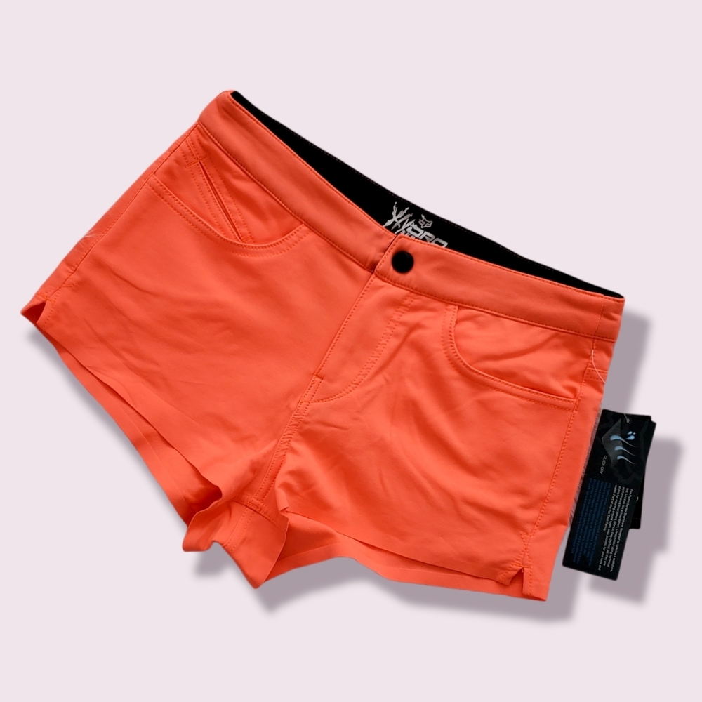 2/30$ - NWT - FOX RACING - Women's Boardshort